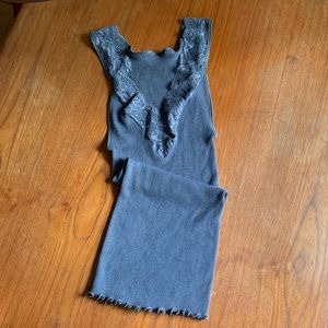 OSCALITO Wool/Silk Seamless Ribbed Camisole Tank w/Lace